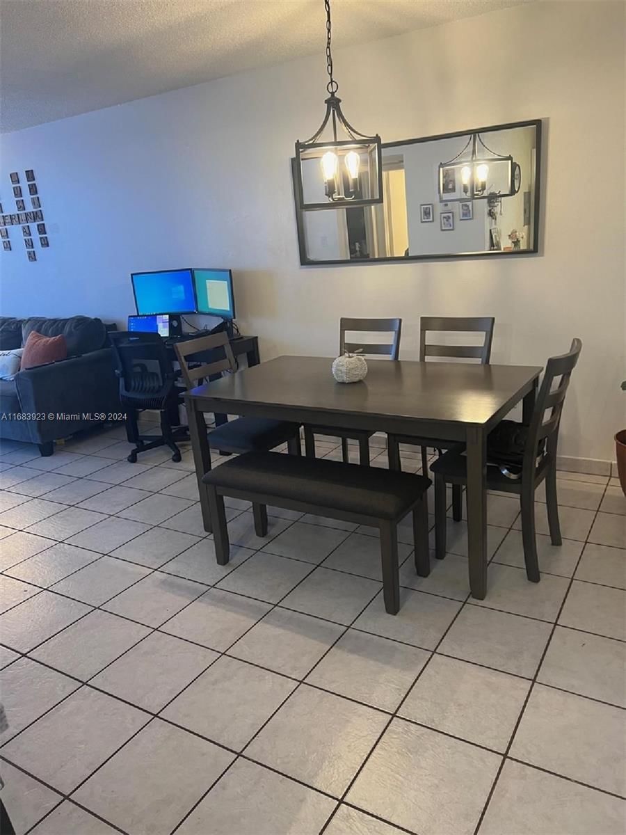 Real estate property located at 802 87th Ave #418, Miami-dade, Sandalwood Condo Apts, Miami, FL