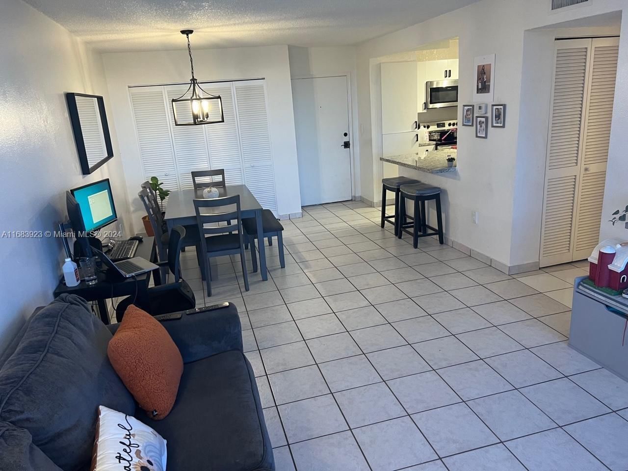 Real estate property located at 802 87th Ave #418, Miami-dade, Sandalwood Condo Apts, Miami, FL