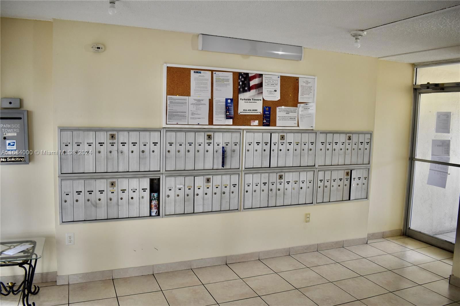 Real estate property located at 220 9th Ave #118, Broward, Parkside Towers Condo, Hallandale Beach, FL