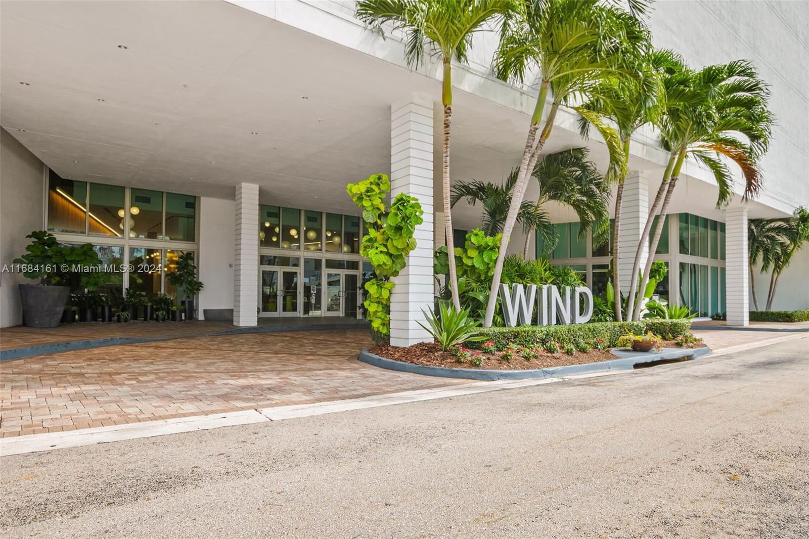 Real estate property located at 350 Miami Ave #1805, Miami-Dade, WIND CONDO, Miami, FL