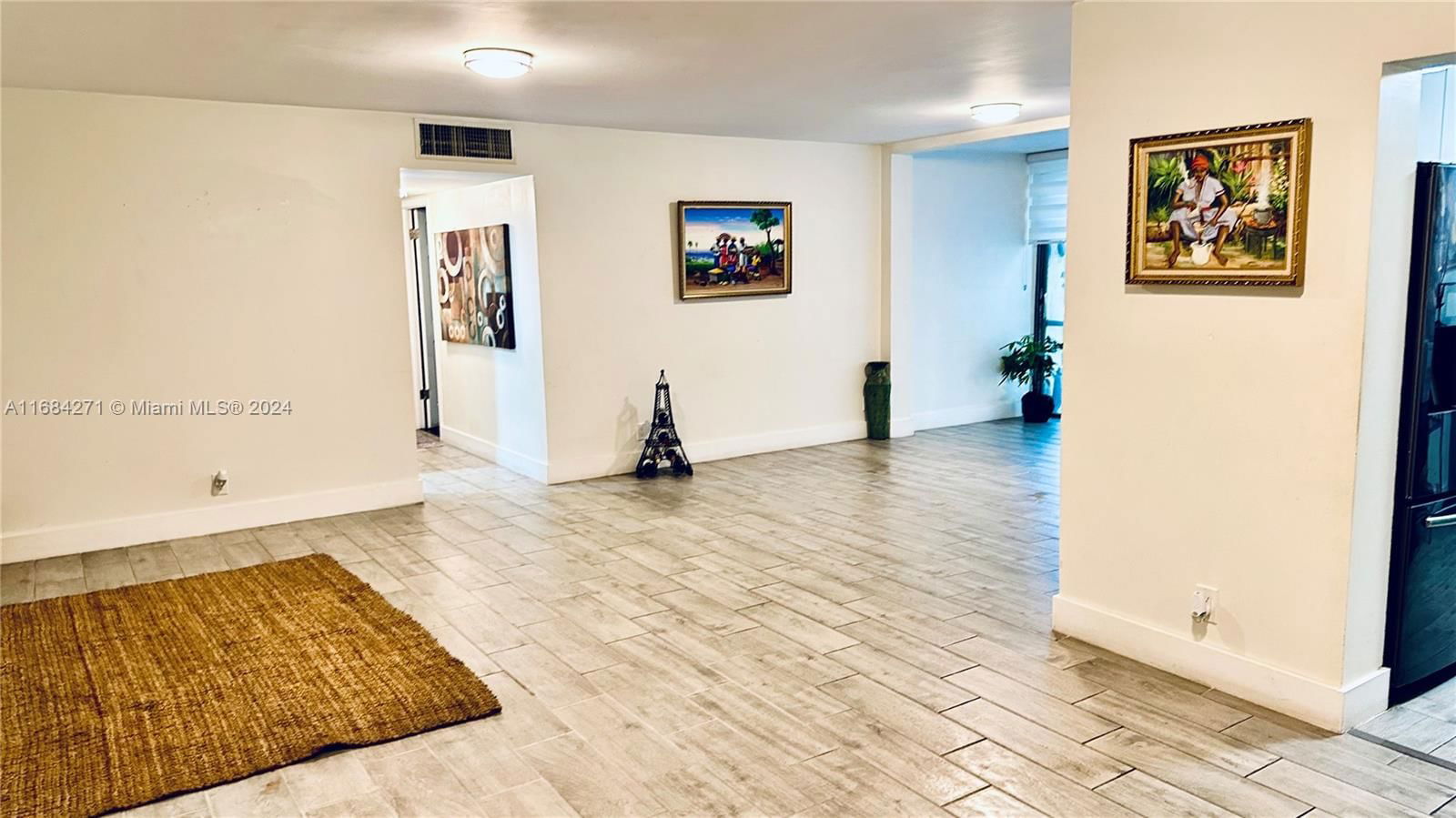 Real estate property located at 942 199TH St #1D, Miami-Dade, LAKE PARK CONDO NO 1 - BL, Miami, FL