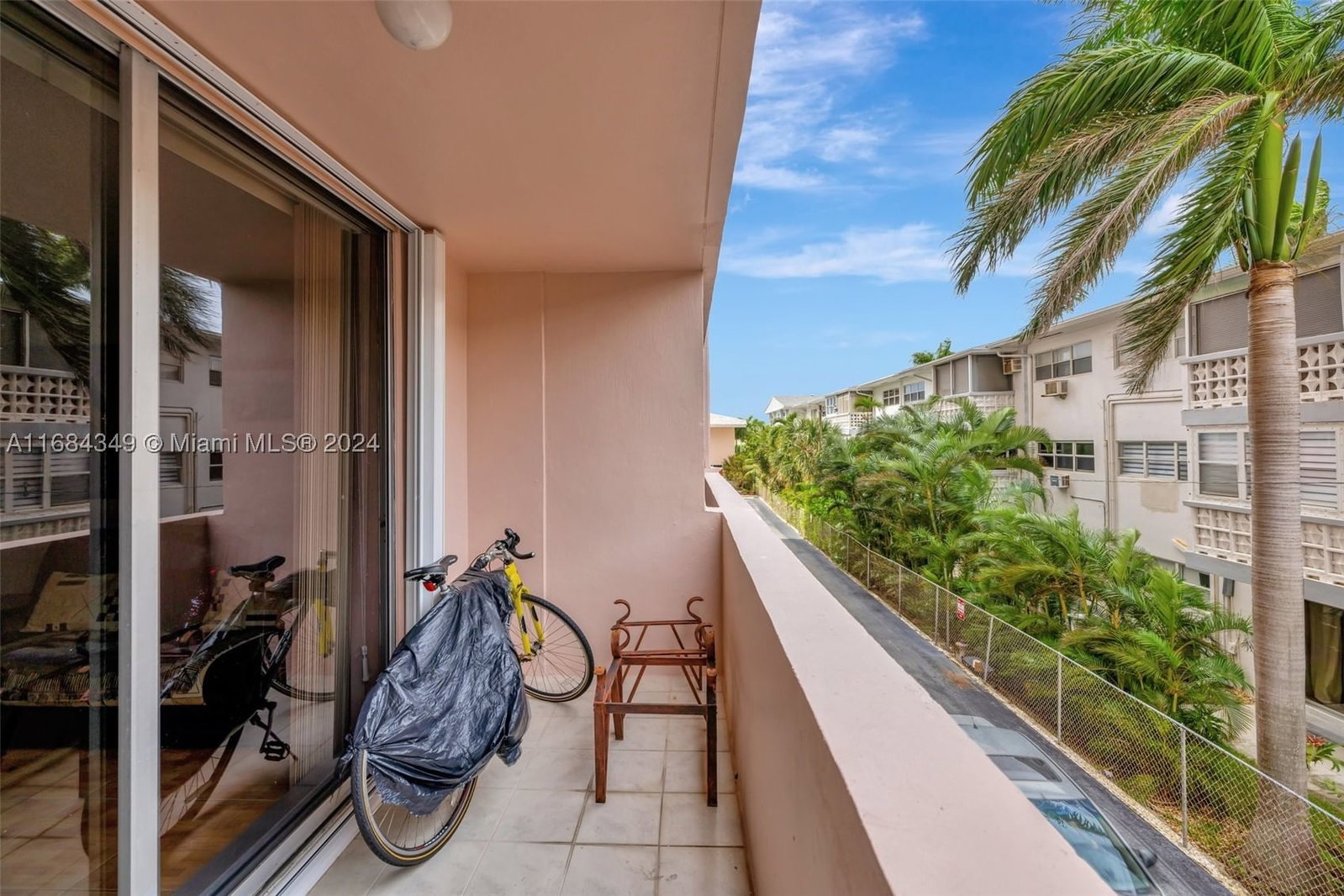 Real estate property located at 3161 Ocean Dr #203, Broward, Clifton Condo, Hallandale Beach, FL