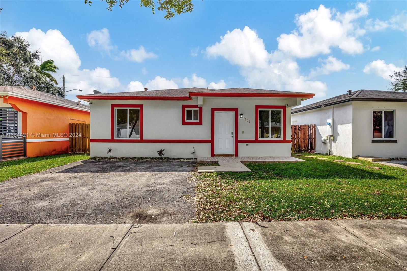 Real estate property located at 1606 3rd Ct, Miami-Dade, KINGS PLACE, Homestead, FL