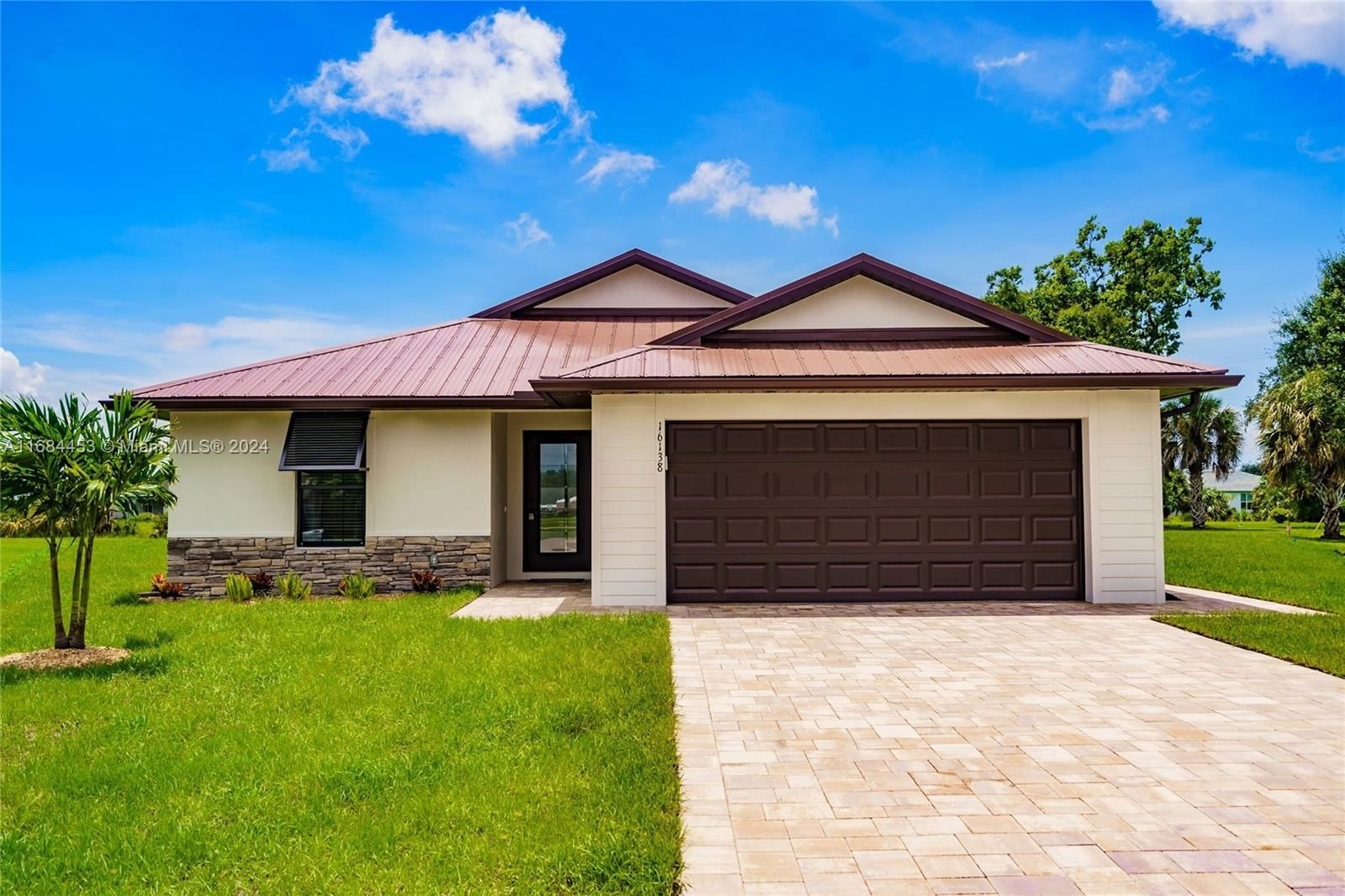 Real estate property located at 16138 Coruna Ct, Charlotte, Burnt Store Village, Punta Gorda, FL