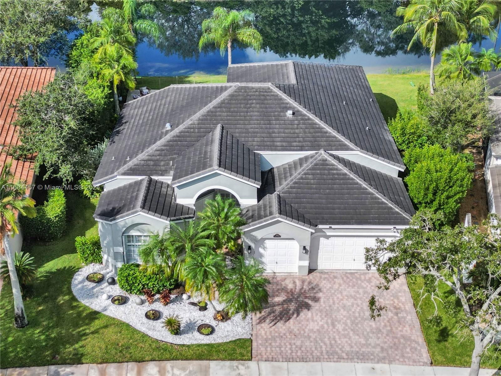 Real estate property located at 1254 Ginger Circle, Broward, SECTOR 6 EAST, Weston, FL