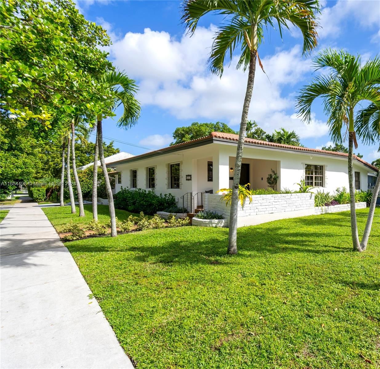 Real estate property located at 2121 13th Ave, Miami-Dade, EAST SHENANDOAH, Miami, FL