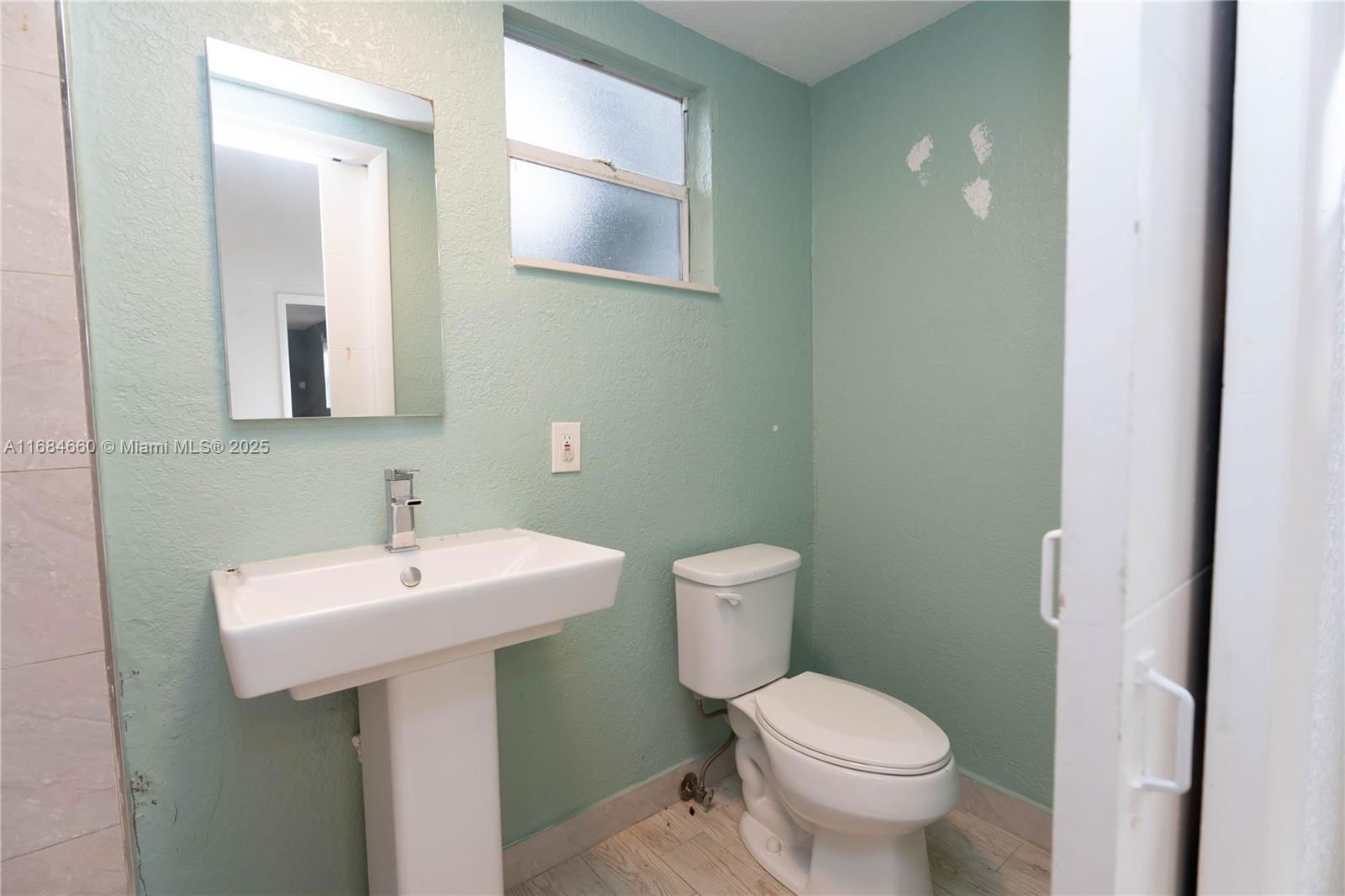 Real estate property located at 2250 103rd St, Miami-dade, Acme Gulfair, Miami, FL
