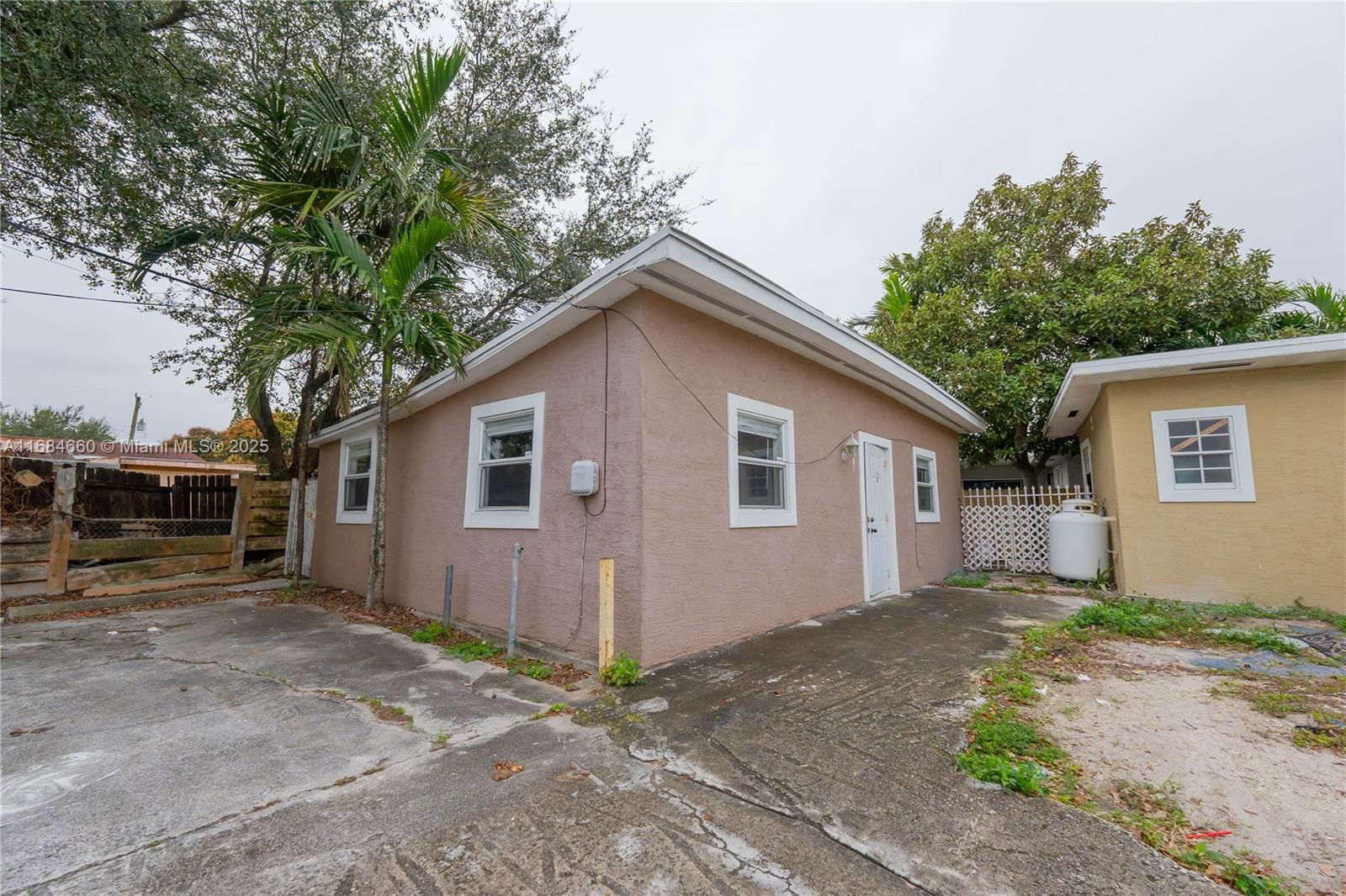Real estate property located at 2250 103rd St, Miami-dade, Acme Gulfair, Miami, FL