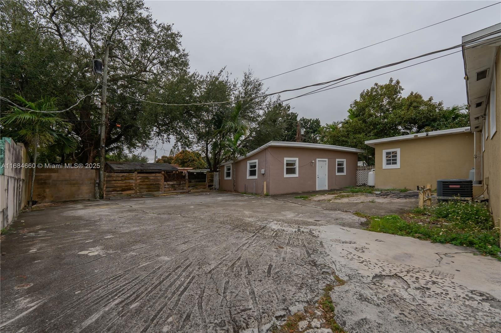 Real estate property located at 2250 103rd St, Miami-dade, Acme Gulfair, Miami, FL