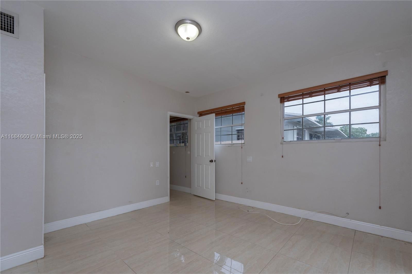Real estate property located at 2250 103rd St, Miami-dade, Acme Gulfair, Miami, FL