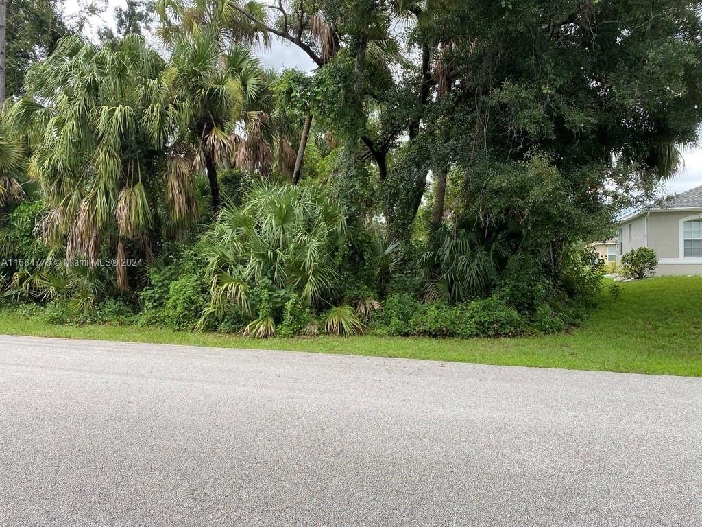 Real estate property located at Russellville, Sarasota, North Port, FL