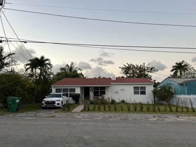 Real estate property located at 345 112th St, Miami-Dade, CASTILIAN COURT, Miami, FL