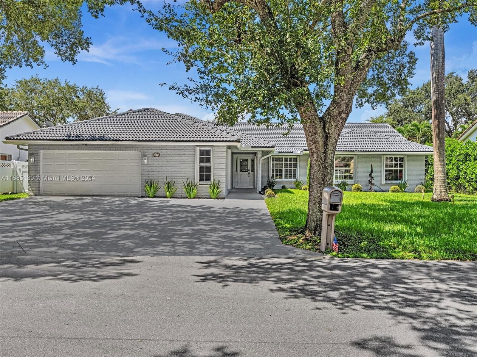 Real estate property located at 4744 99th Ter, Broward, NORTH SPRINGS, Coral Springs, FL