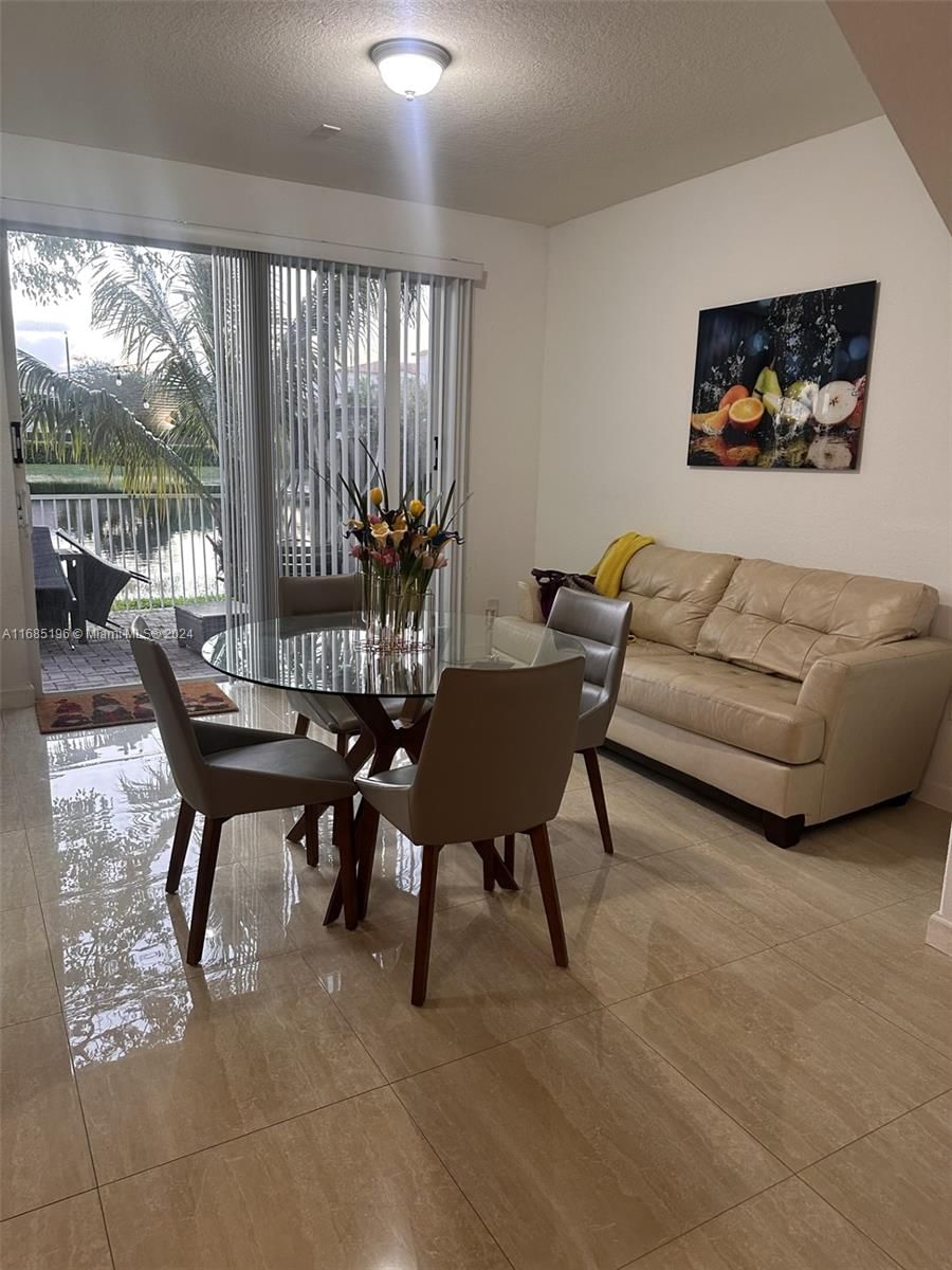 Real estate property located at 8134 108th Pl #0, Miami-Dade, ISLANDS AT DORAL 1ST ADDN, Doral, FL