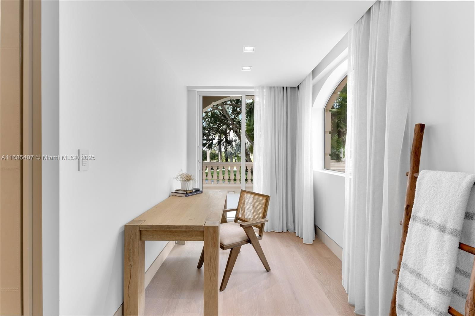Real estate property located at 7917 Fisher Island Dr #7917, Miami-dade, Fisher Island, Miami Beach, FL