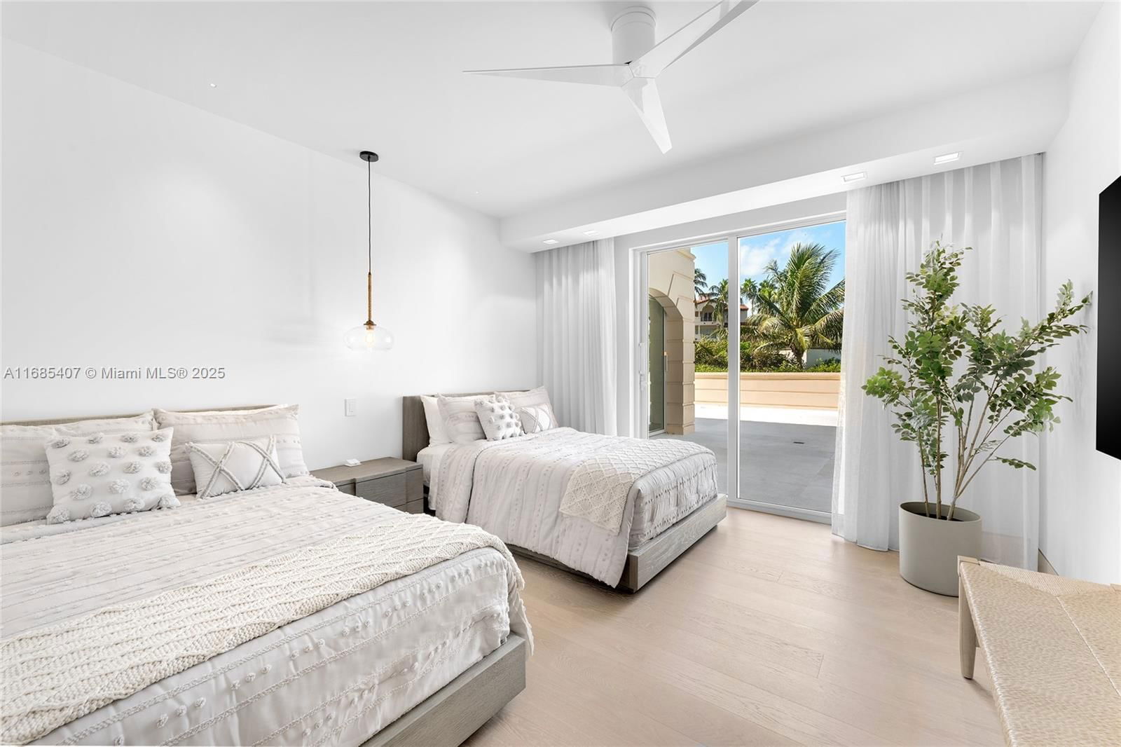 Real estate property located at 7917 Fisher Island Dr #7917, Miami-dade, Fisher Island, Miami Beach, FL