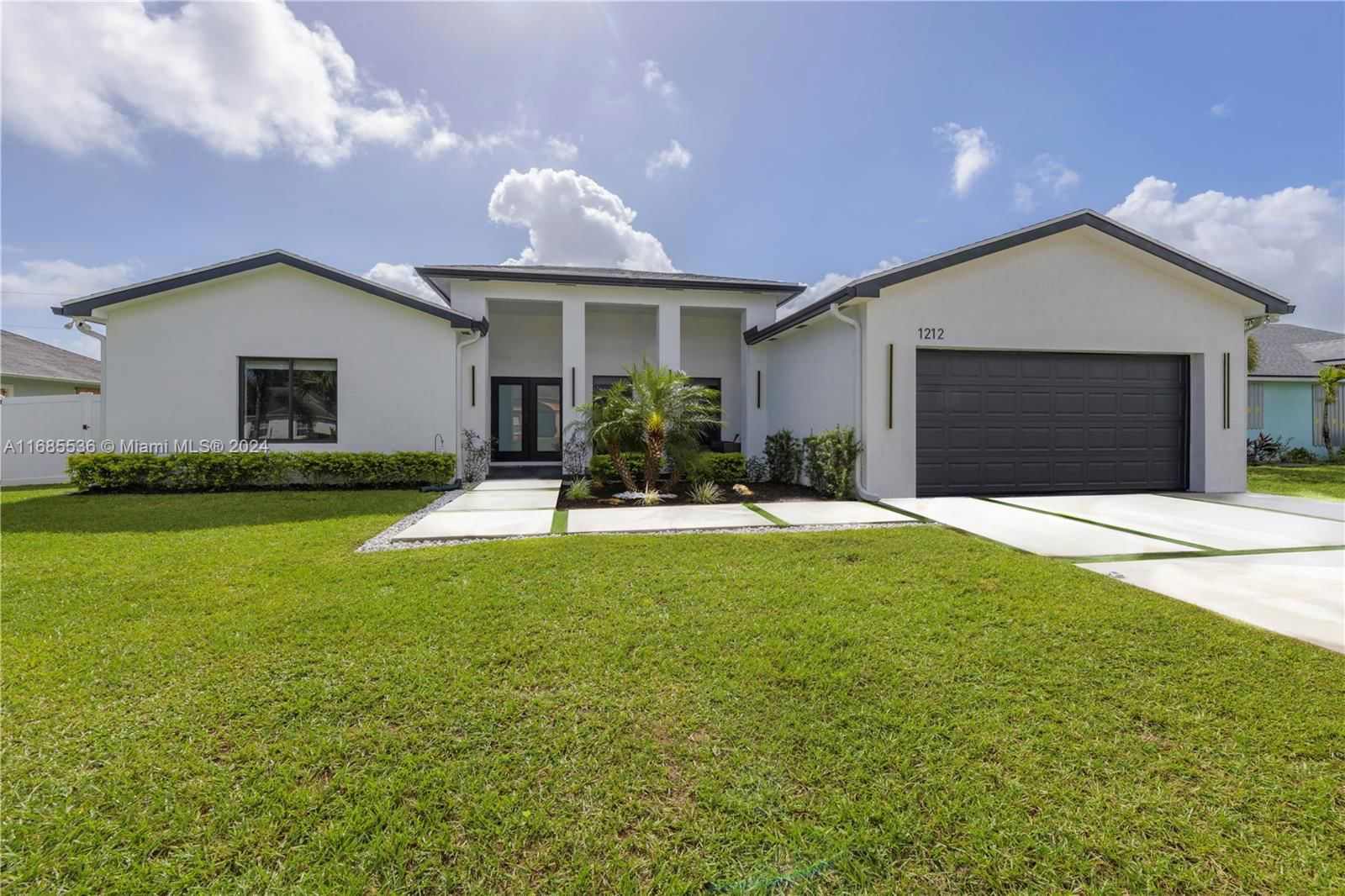 Real estate property located at 1212 Minyo Ave, St Lucie, PORT ST LUCIE SECTION 19, Port St. Lucie, FL