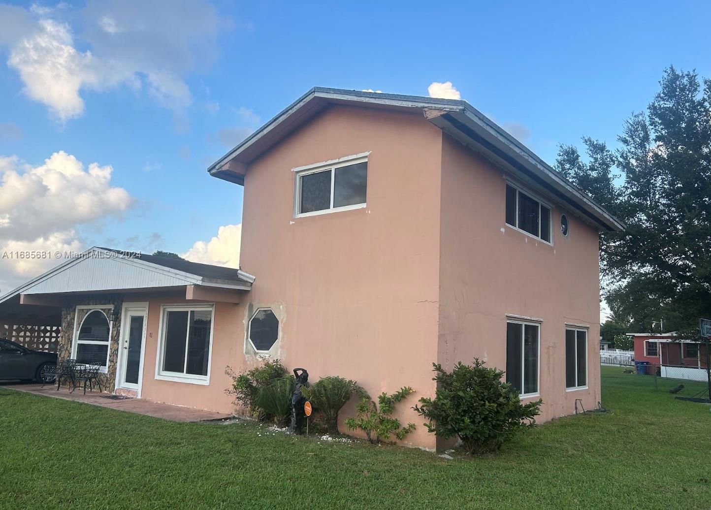 Real estate property located at 20401 22nd Ave, Miami-Dade, LAKE LUCERNE SEC 3, Miami Gardens, FL