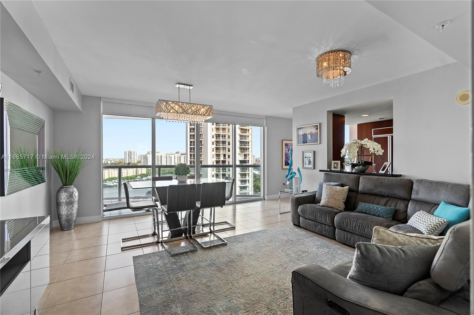 Real estate property located at 19400 Turnberry Way #1132, Miami-Dade, THE PARC AT TURNBERRY ISL, Aventura, FL