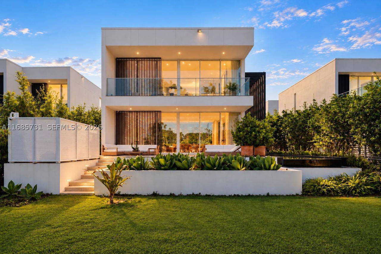Real estate property located at 1041 48th St, Miami-dade, 4701 North Meridian Condo, Miami Beach, FL