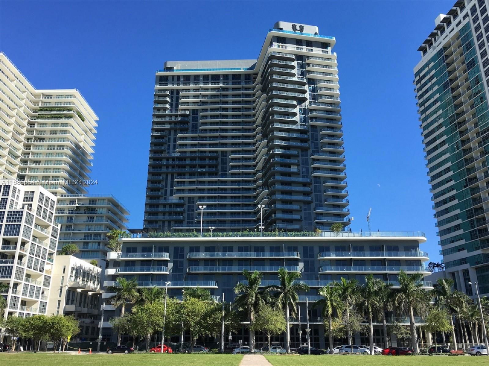 Real estate property located at 121 34th St #2312, Miami-Dade, 3401 MIDTOWN CONDO, Miami, FL