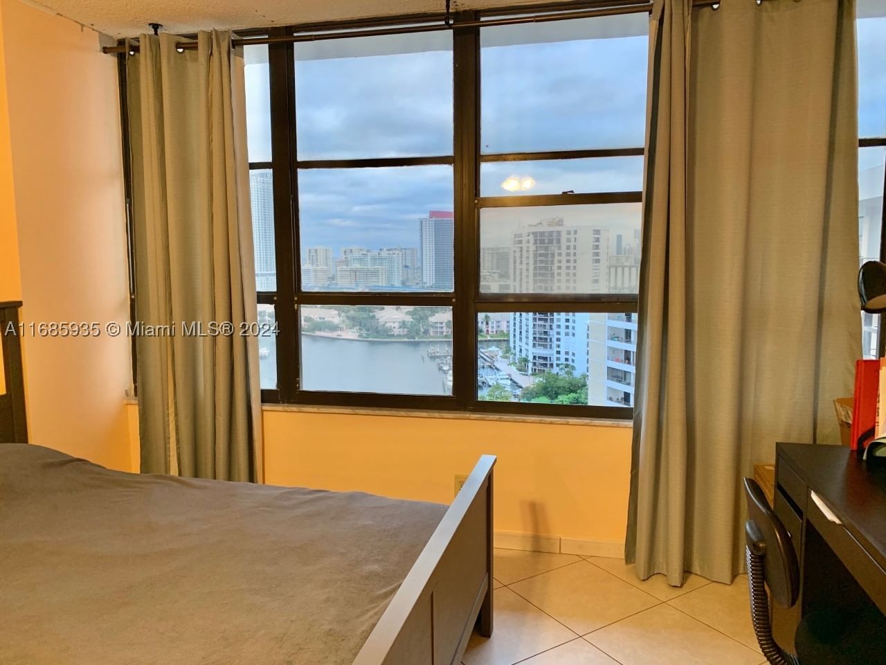 Real estate property located at 600 Three Islands Blvd #1817, Broward, Olympus Condo Phase, Hallandale Beach, FL