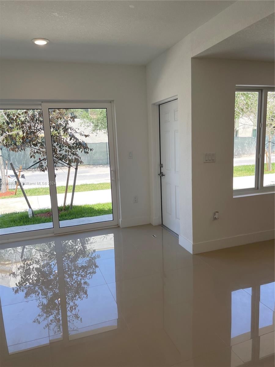 Real estate property located at 25868 144th Ave #25868, Miami-dade, Paradise One Pb 175-084 T-, Homestead, FL