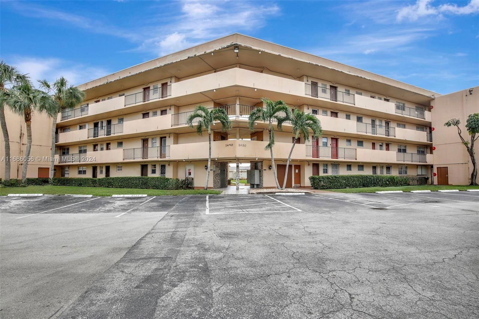 Real estate property located at 1450 191st St #405, Miami-Dade, SIXTH HORIZONS CONDO, Miami, FL