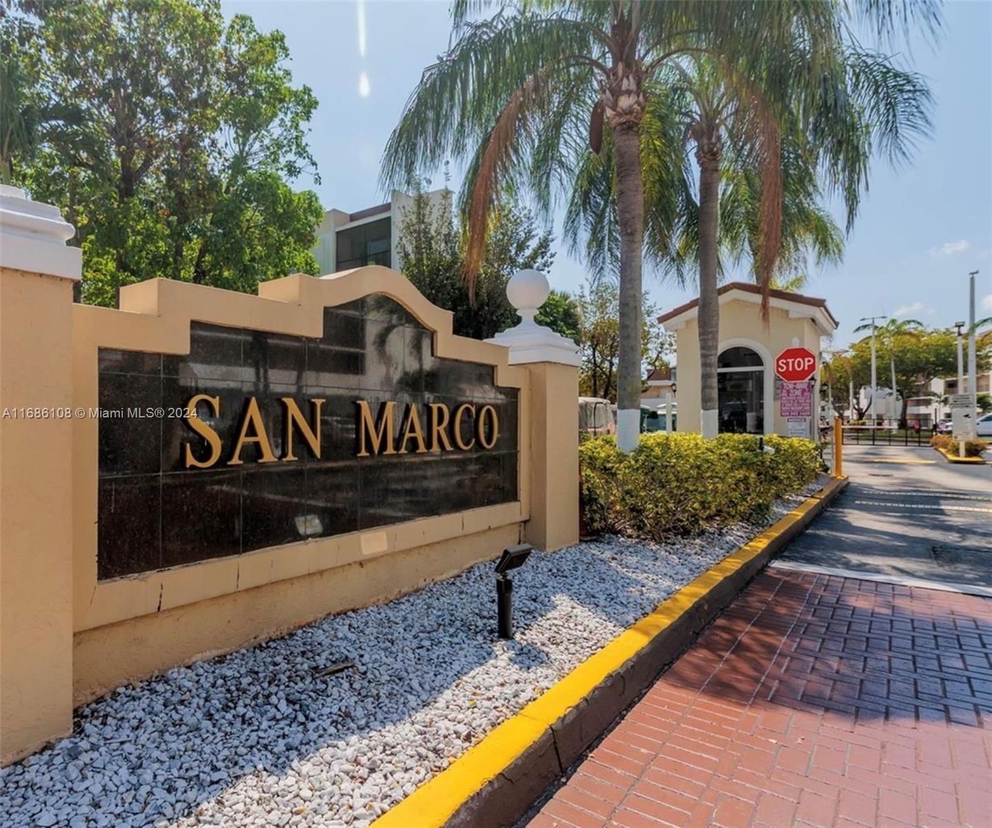 Real estate property located at 8850 Fontainebleau Blvd #206, Miami-Dade, SAN MARCO CONDO, Miami, FL