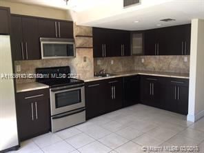 Real estate property located at , Miami-Dade, VILLAS UNIVERSITY SQUARE, Miami, FL