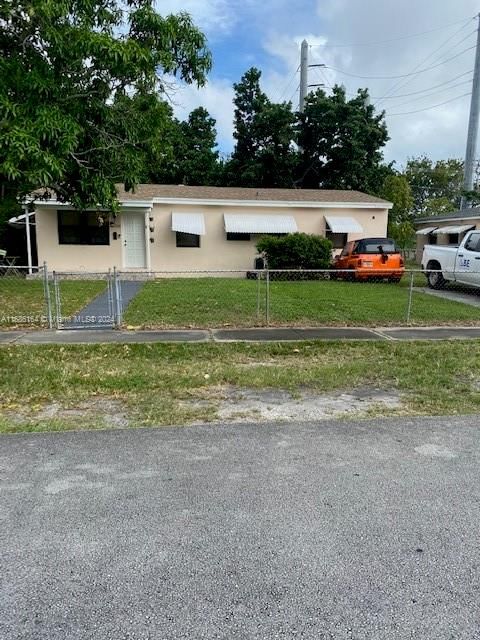 Real estate property located at 15701 15th Pl, Miami-Dade, Myra Dells, North Miami Beach, FL