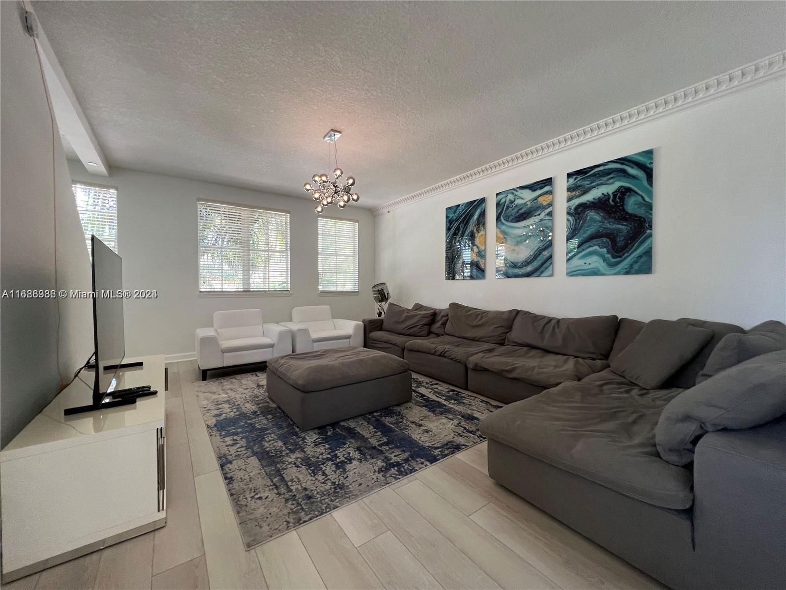 Real estate property located at 2065 Ocean Dr TH1, Broward, 2080 Ocean Drive Condo, Hallandale Beach, FL