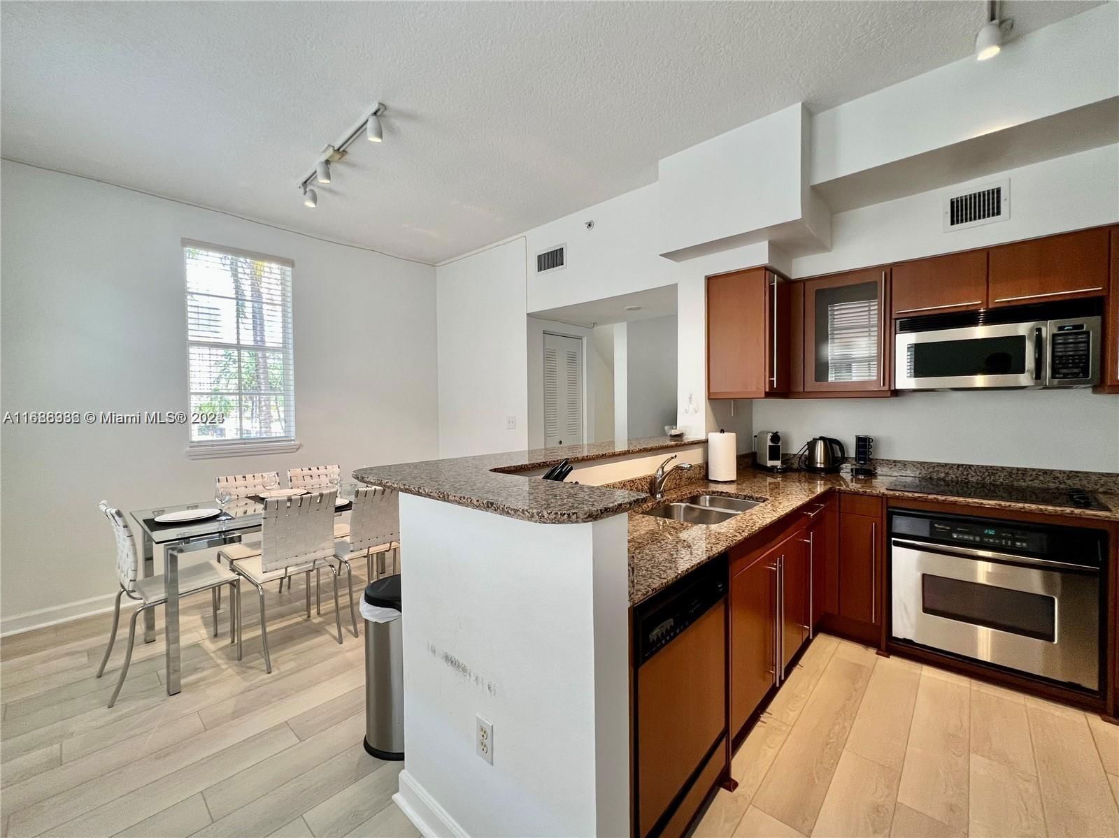Real estate property located at 2065 Ocean Dr TH1, Broward, 2080 Ocean Drive Condo, Hallandale Beach, FL