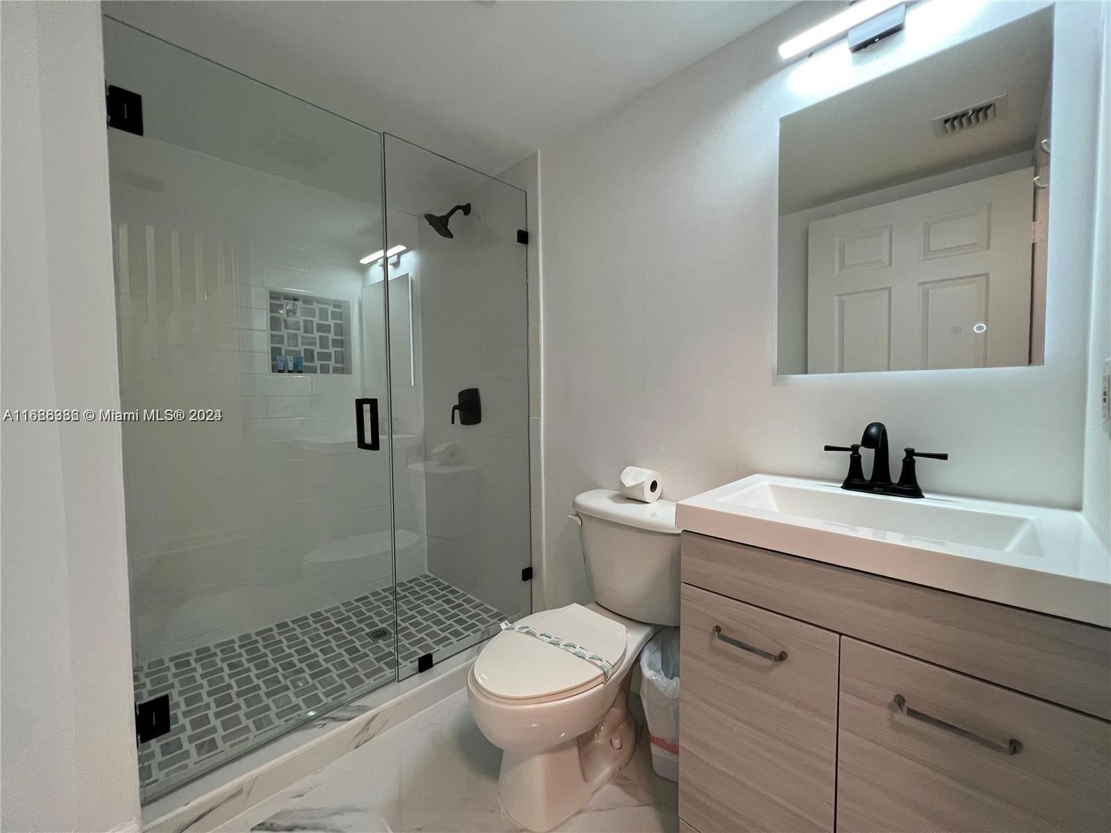 Real estate property located at 2065 Ocean Dr TH1, Broward, 2080 Ocean Drive Condo, Hallandale Beach, FL