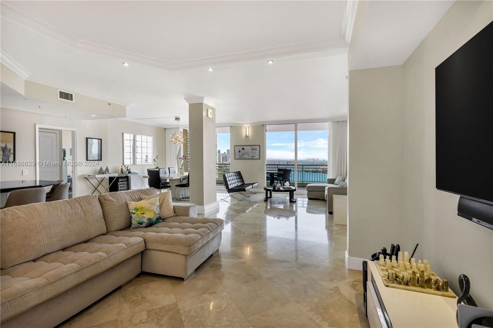 Real estate property located at 888 Brickell Key Dr #1908, Miami-dade, One Tequesta Point Condo, Miami, FL
