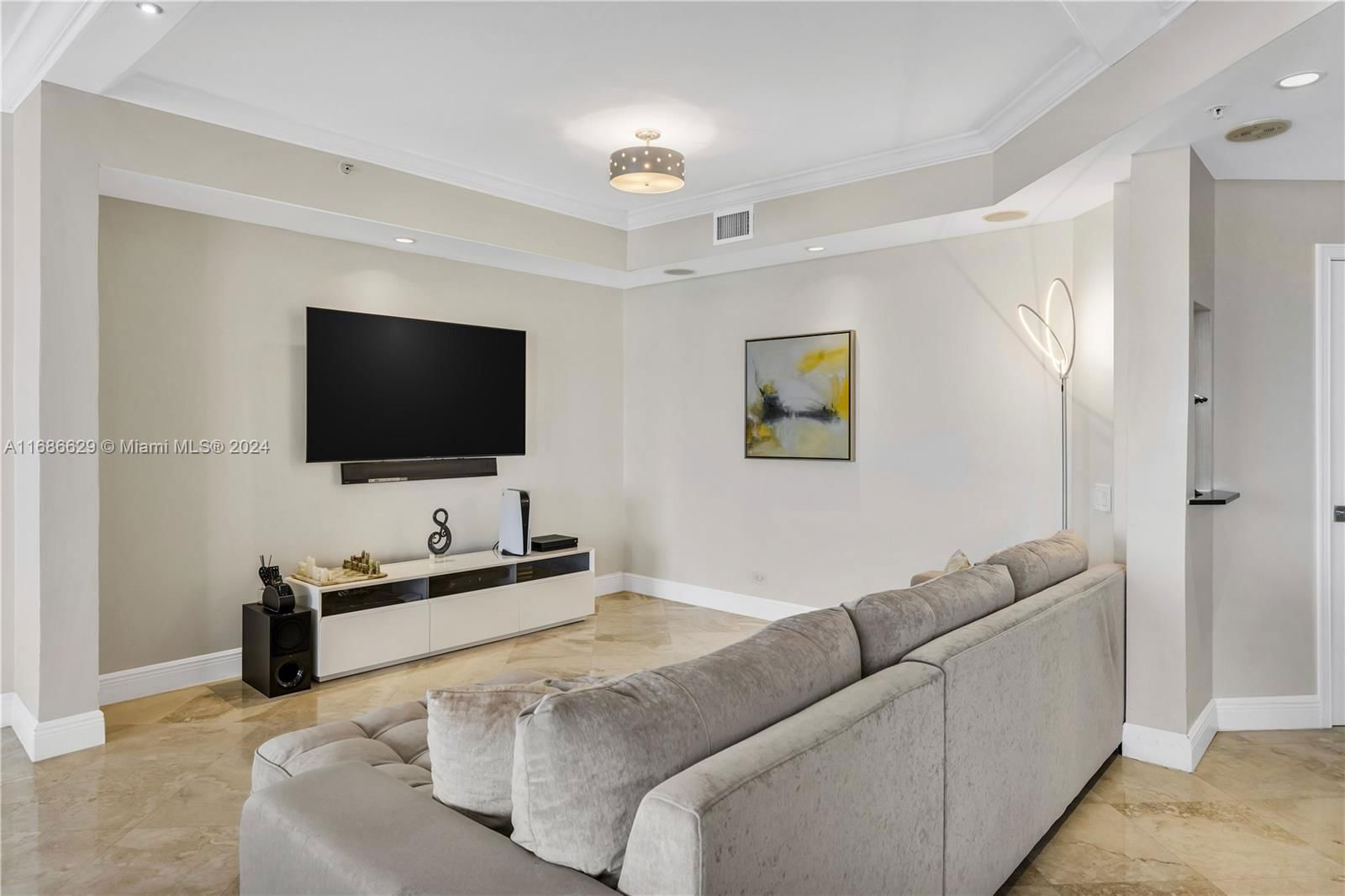 Real estate property located at 888 Brickell Key Dr #1908, Miami-dade, One Tequesta Point Condo, Miami, FL