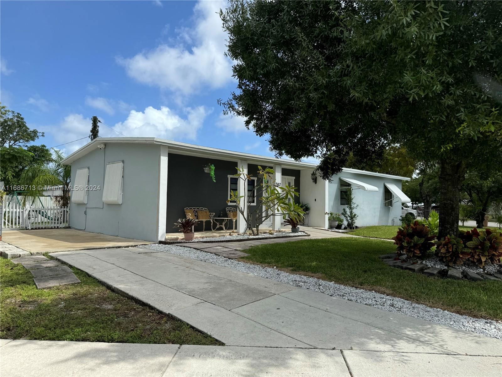 Real estate property located at 243 41st St, Broward, POMPANO BEACH HIGHLANDS 8, Deerfield Beach, FL