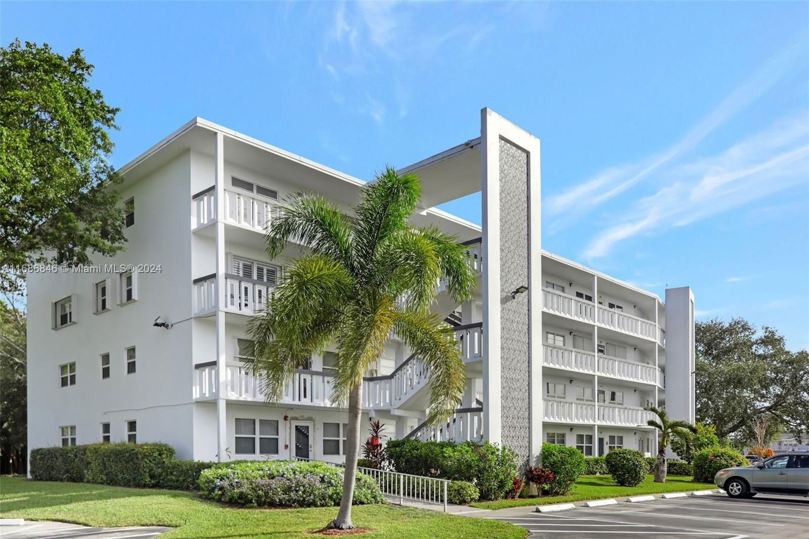 Real estate property located at 4075 Oakridge F #4075, Broward, OAKRIDGE F CONDO, Deerfield Beach, FL