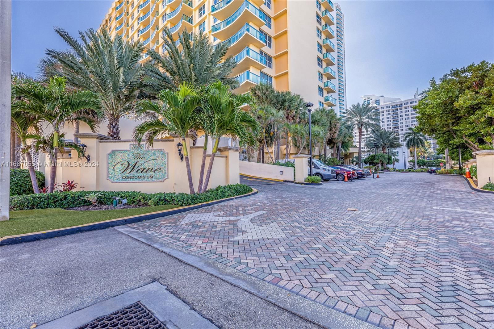 Real estate property located at 2501 Ocean Dr #439, Broward, WAVE CONDO, Hollywood, FL