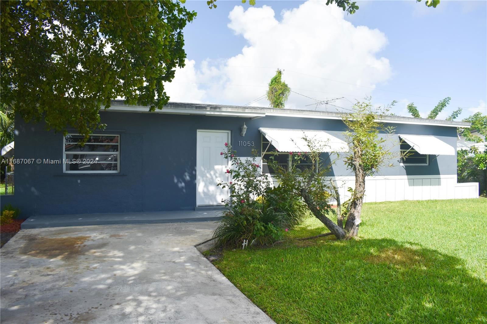 Real estate property located at 11053 224th St, Miami-Dade, EAST DIXIE PARK 1ST ADDN, Miami, FL