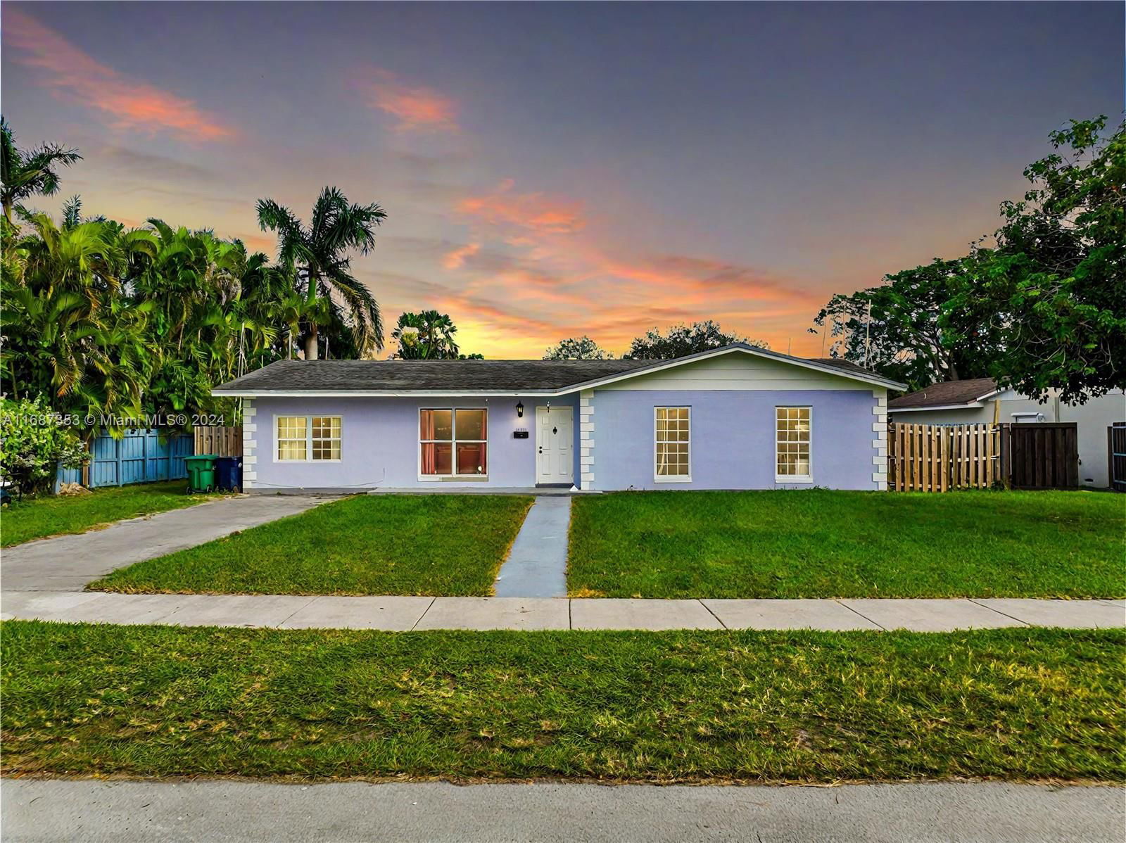 Real estate property located at 18231 90th Ct, Miami-Dade, BEL AIRE SEC 17, Palmetto Bay, FL