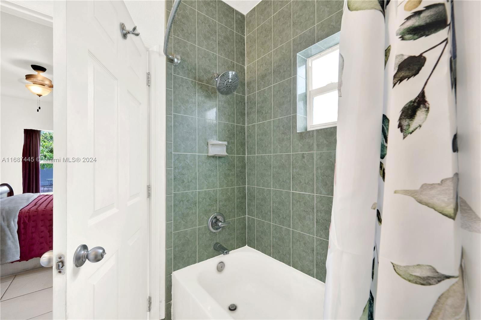 Real estate property located at 3160 58th St, Miami-dade, Hialeah Heights, Miami, FL