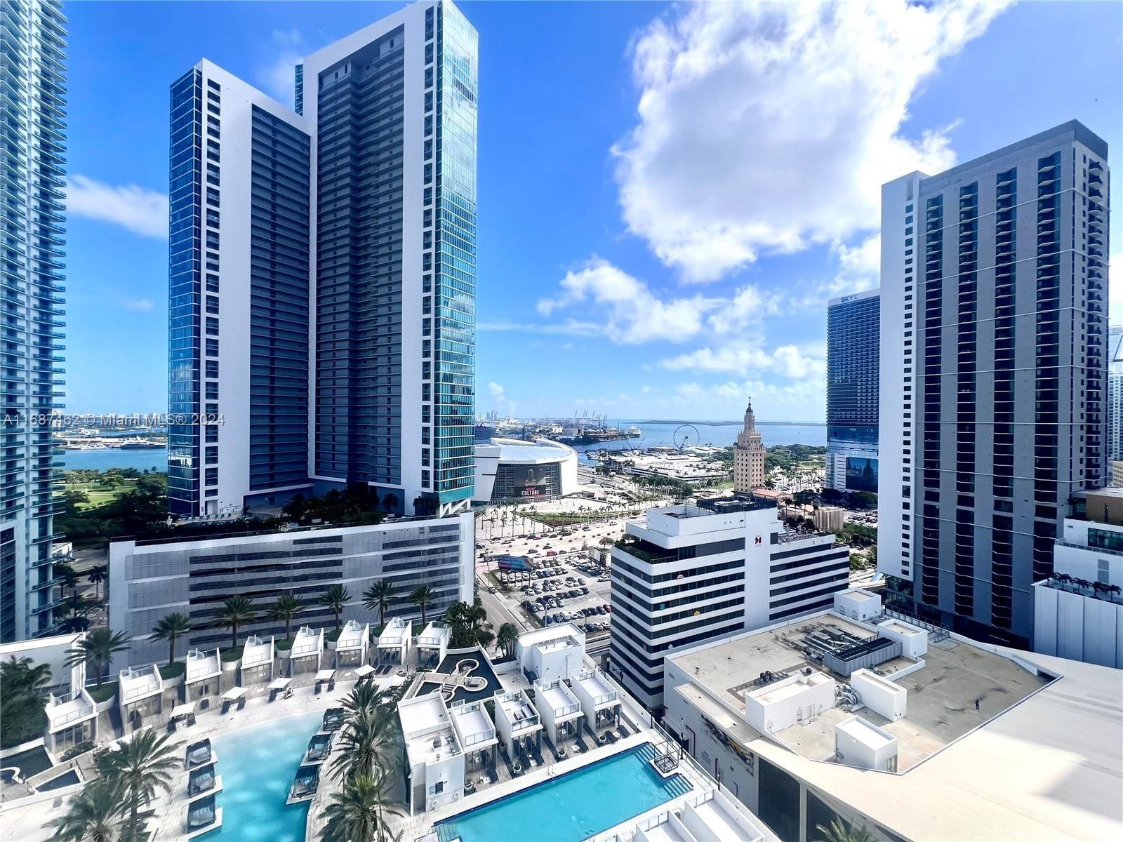 Real estate property located at 851 1st Ave #1907, Miami-Dade, PARAMOUNT MIAMI WORLDCENT, Miami, FL