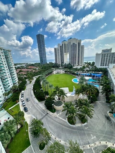 Real estate property located at 19370 Collins Ave #1203, Miami-Dade, OCEAN RESERVE CONDO, Sunny Isles Beach, FL