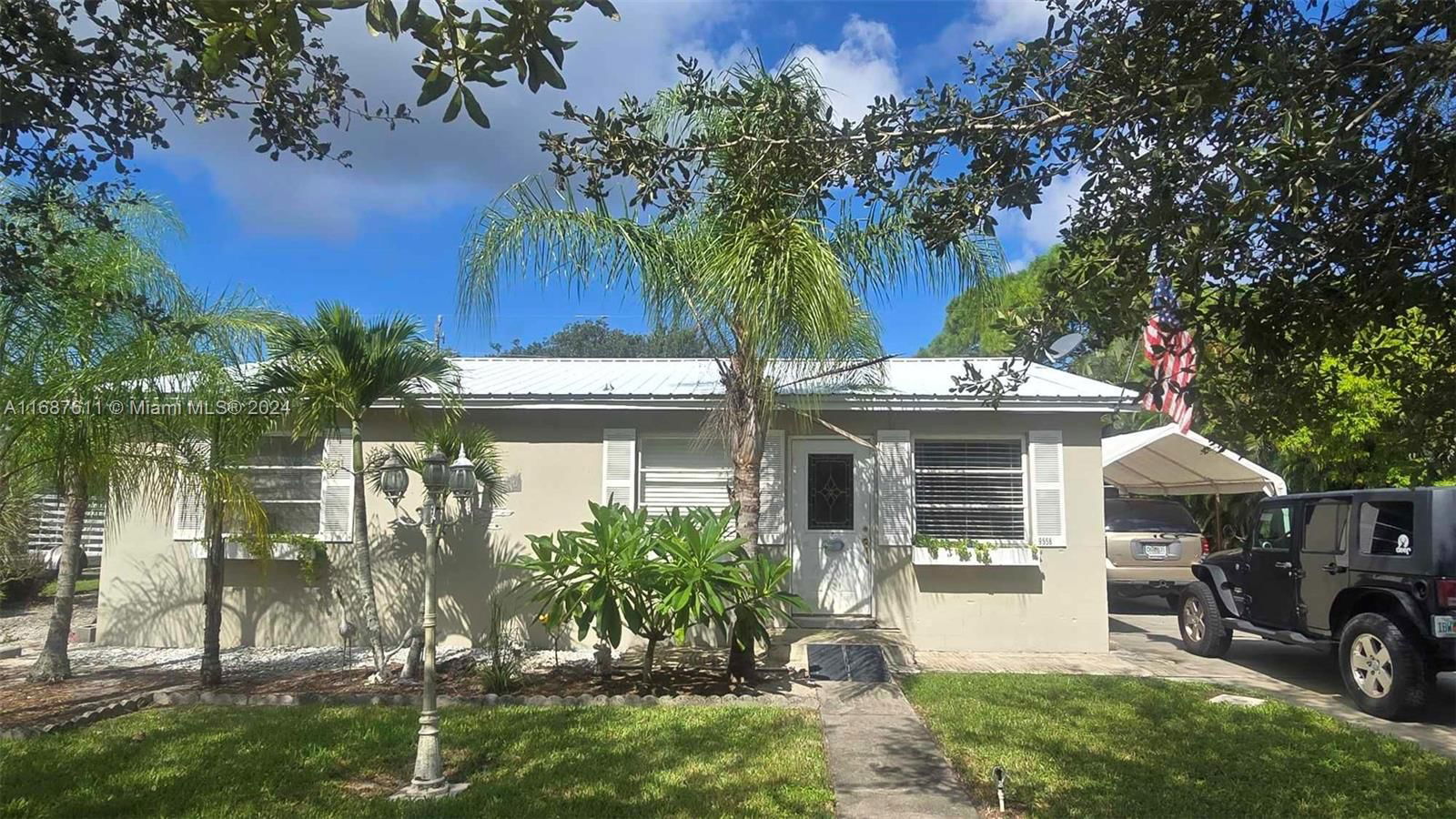 Real estate property located at 9558 Keen Avenue, Martin, j & S Park Estates, Okeechobee, FL