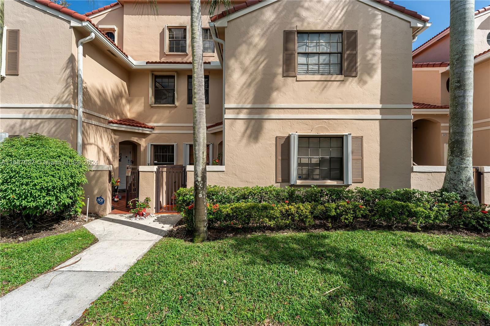 Real estate property located at 501 158th Ter #102, Broward, Grand Palms, Pembroke Pines, FL