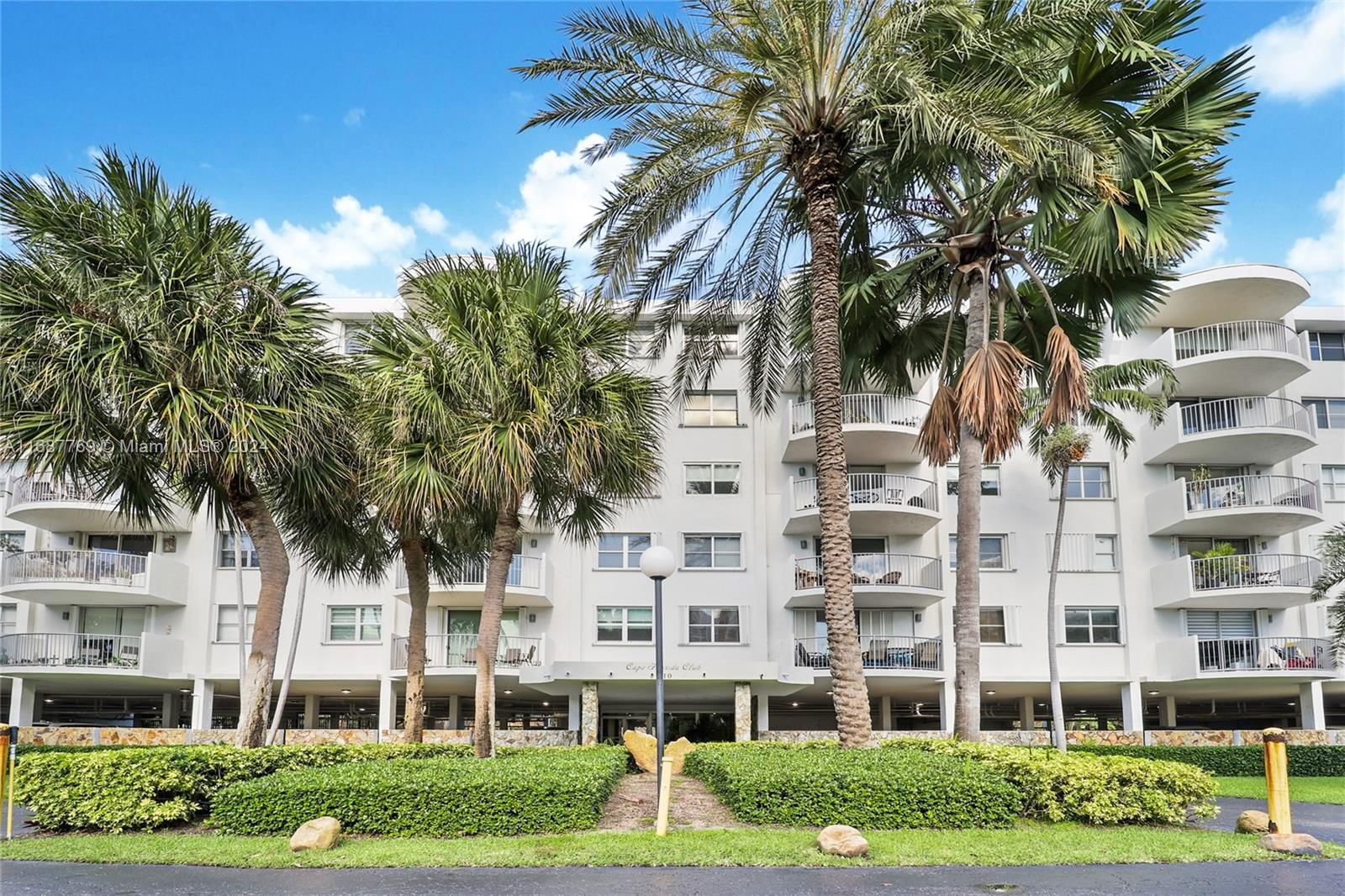 Real estate property located at 210 Sea View Dr #409, Miami-Dade, CAPE FLORIDA CLUB CONDO P, Key Biscayne, FL