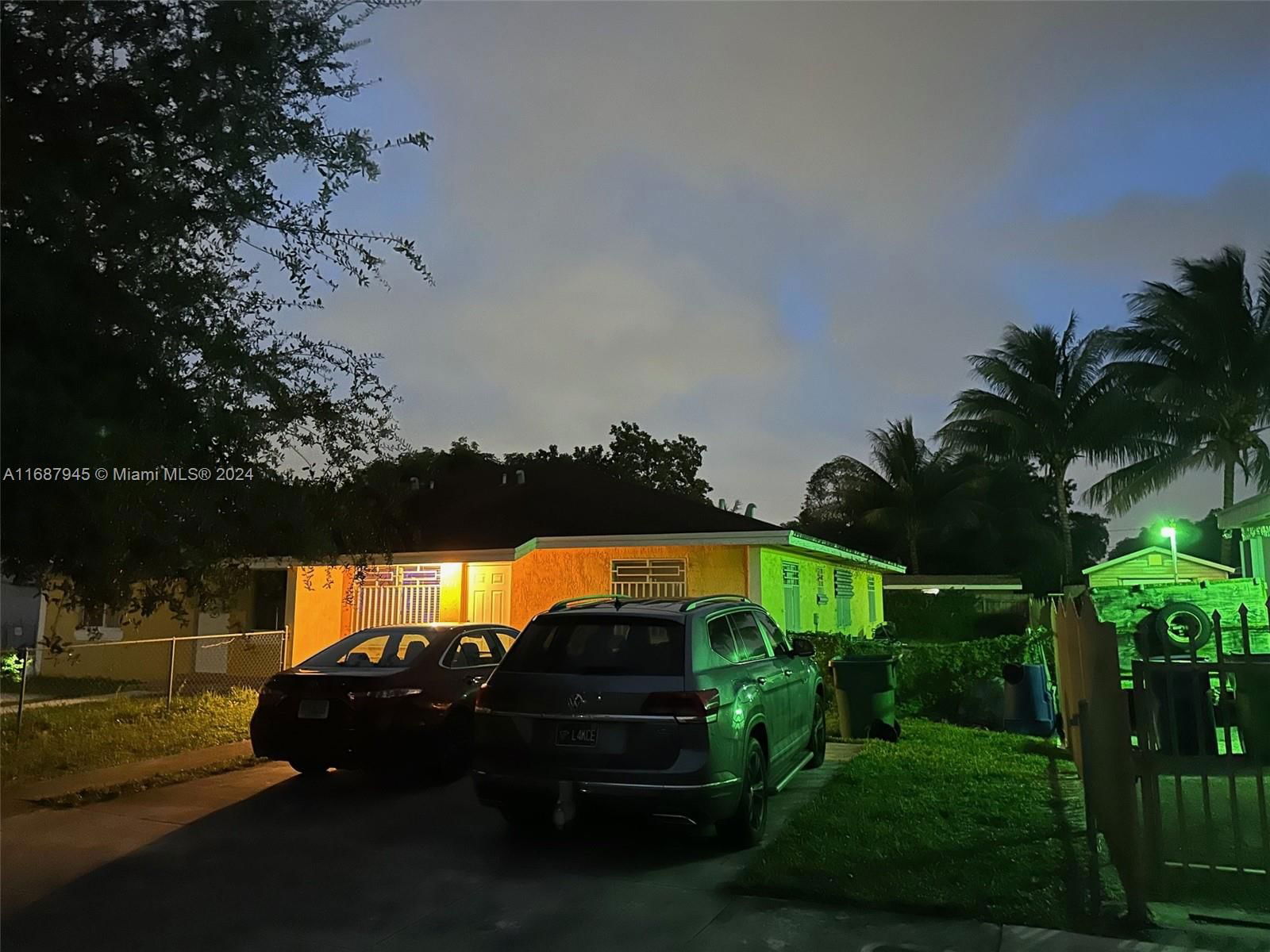 Real estate property located at 2421 99th Ter, Miami-Dade, ACME GULFAIR, Miami, FL