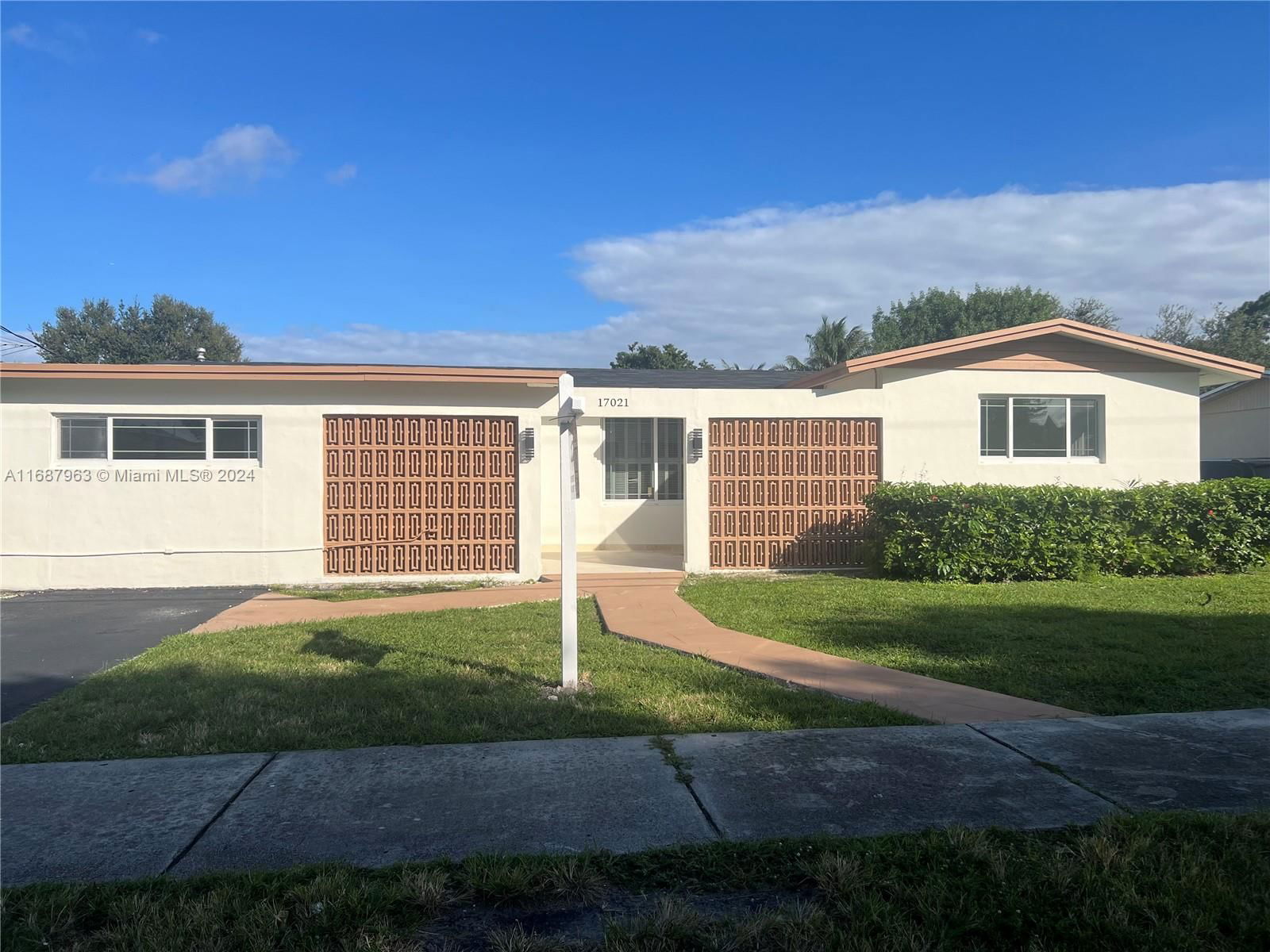 Real estate property located at 17021 18th Ave, Miami-Dade, SUNNY LAKE ESTS 1ST ADDN, Miami Gardens, FL