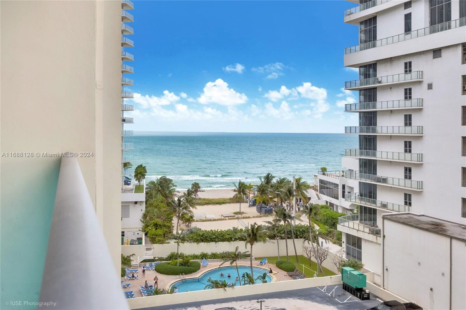 Real estate property located at 4001 Ocean Dr #8D, Broward, SIAN OCEAN RESIDENCES CON, Hollywood, FL